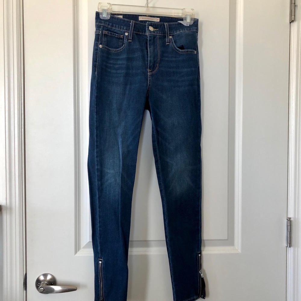 Levi’s 721 Highrise Skinny Jeans size 26